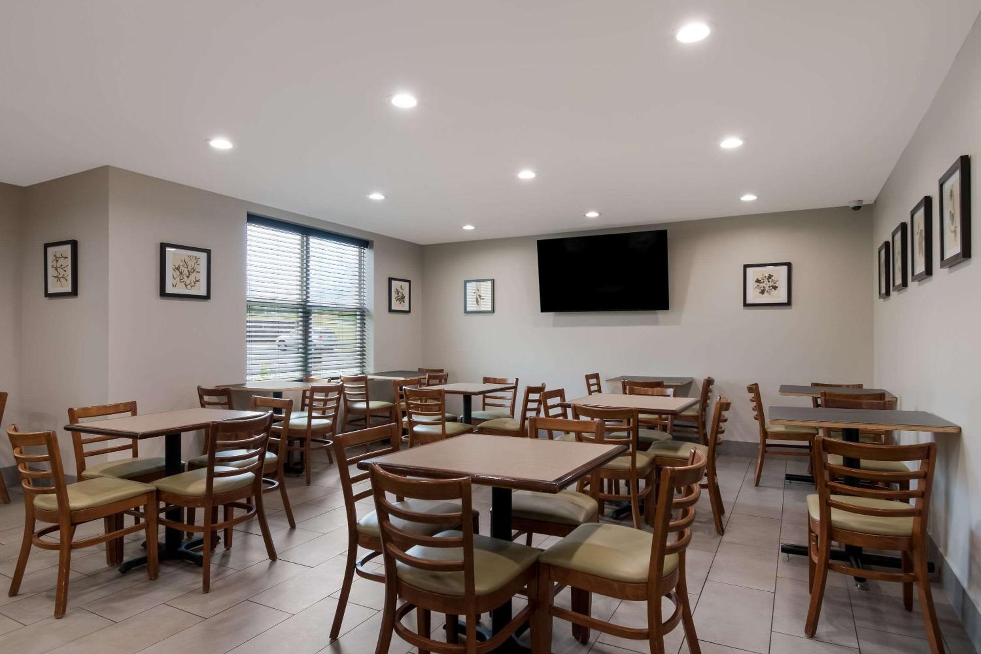 Country Inn & Suites By Radisson, Harrisburg Northeast - Hershey Exterior foto